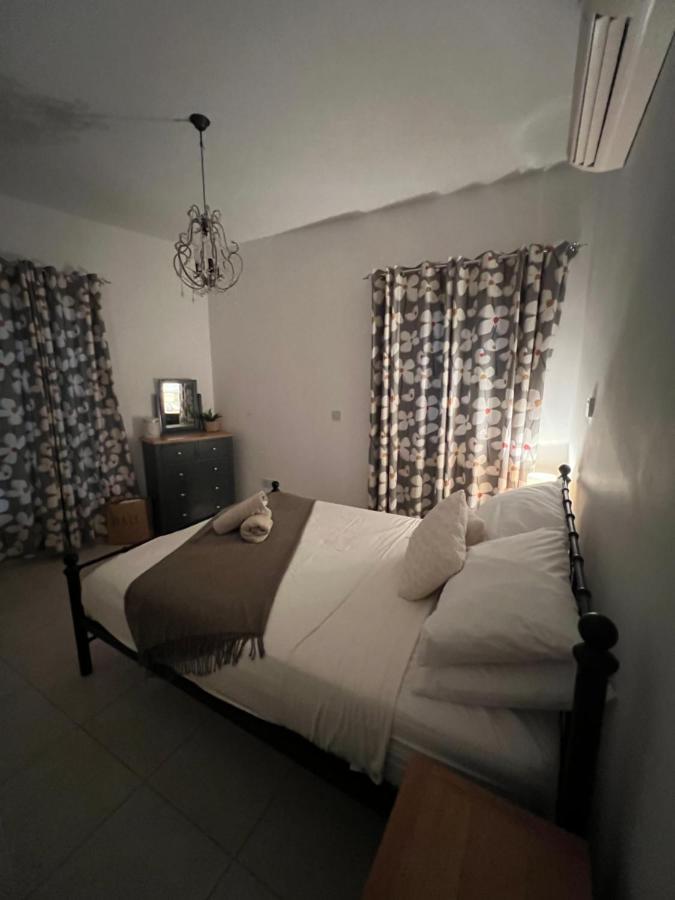Hillview Apartment Peyia Luaran gambar